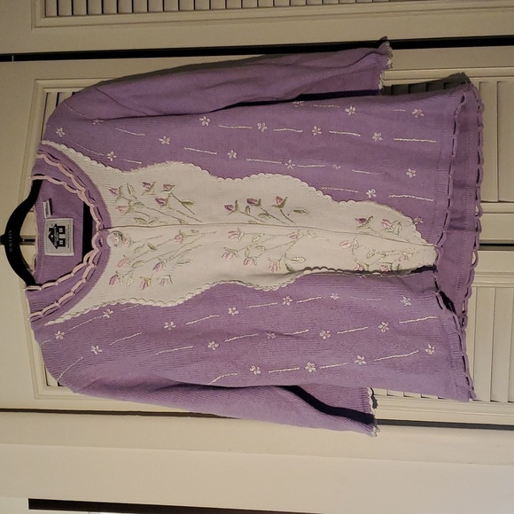 Like new! Vintage Storybook Knits 2pc rosebud sweater set - Picture 1 of 9